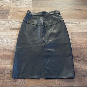 Vintage Firenze black soft leather pencil skirt 6